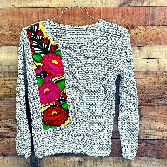 NWOT Guatemalan Handmade Huipil Knitted Sweater - Picture 1 of 4